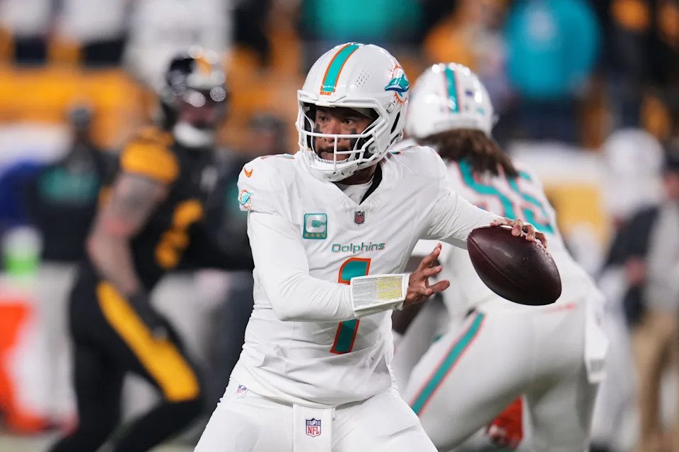 Dolphins vs. Steelers score, live updates: Jaylen Warren active, T.J. Watt out for Monday Night Football in Week 15